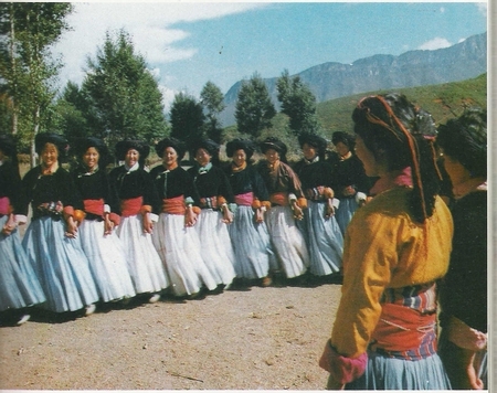 Mosuo women dancing, China